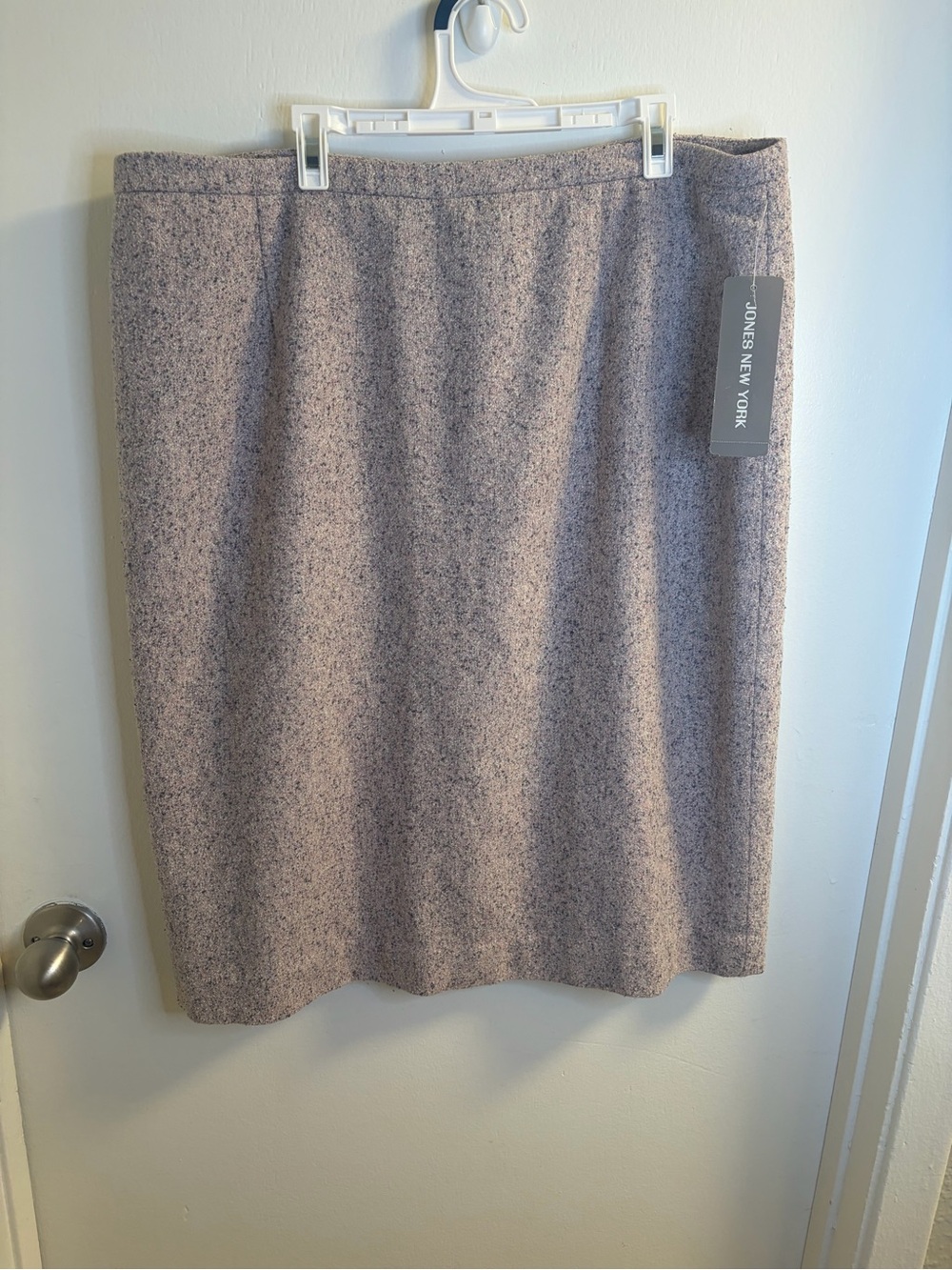 NWT Jones New York Pink Tweed Silk Wool Pencil Skirt Size 16